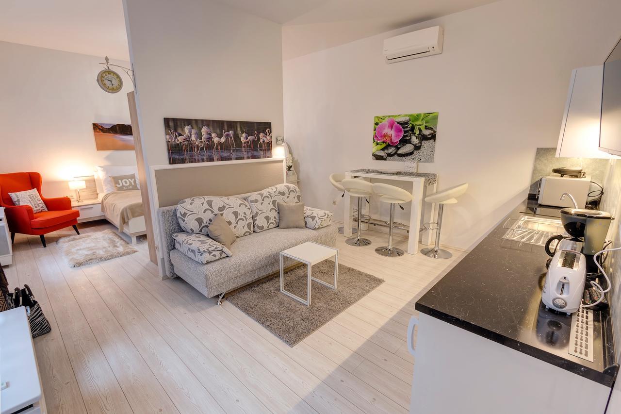 Sweet Dreams At King Street Gold Apartment Будапеща Екстериор снимка