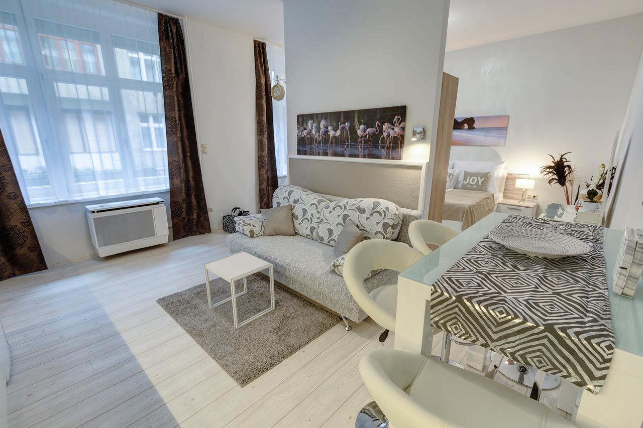 Sweet Dreams At King Street Gold Apartment Будапеща Екстериор снимка